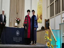 담임목사님 박사학위 수여식
